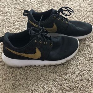 Nike Roshes (Black, White, & Gold)
